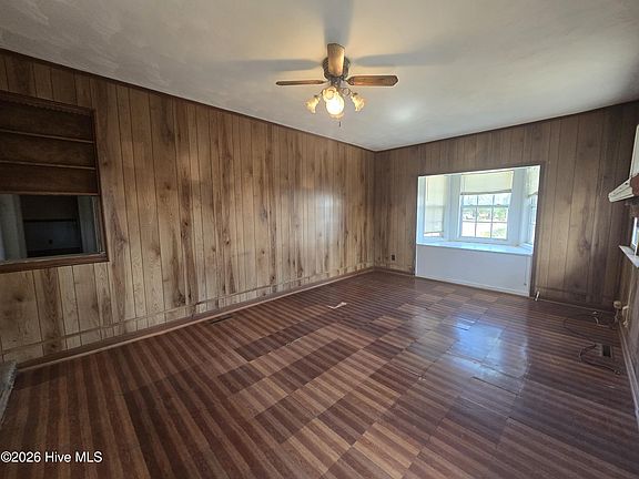 4th image of 426 Boone Farm Road