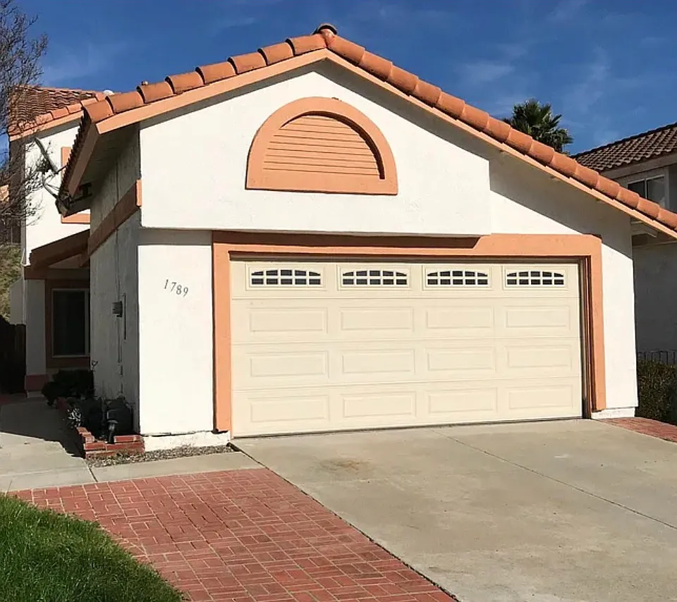 4 bed, 1557 sqft, $4,250 — Photo 1