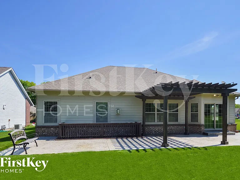 4405 Nottinghill Dr — Photo 14