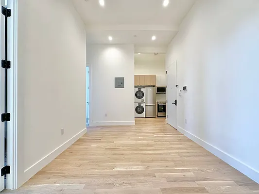 Rented by Doorway NYC, LLC | media 1