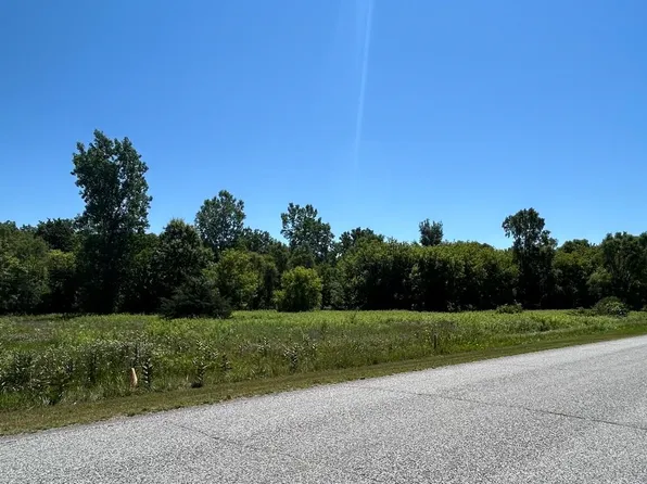 15581 Stuart Rd, Chesaning, MI 48616