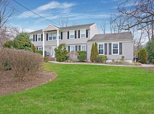 281 Chapel Hill Rd, Middletown, NJ 07748