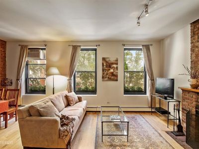 202 W 92nd St APT 2F, New York, NY, 10025