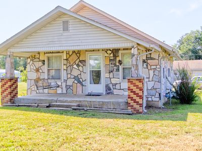 712 West Street, Stockton, MO, 65785