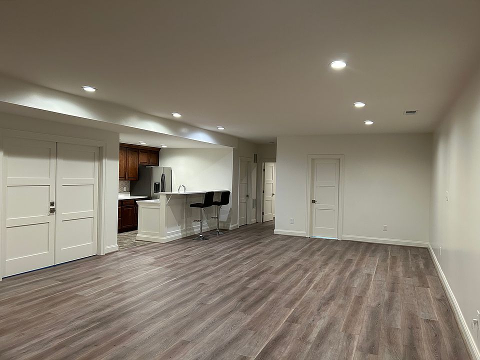 1st image of 7002 Churchill Rd #B
