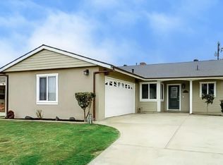 239 Albert Pl, Costa Mesa, CA 92627