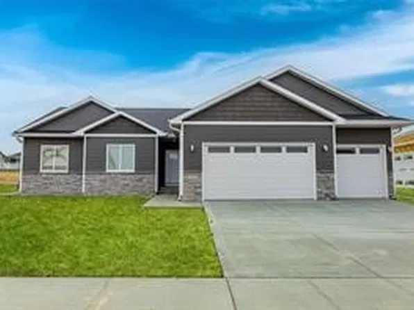 304 Willow St, Baxter, IA 50028