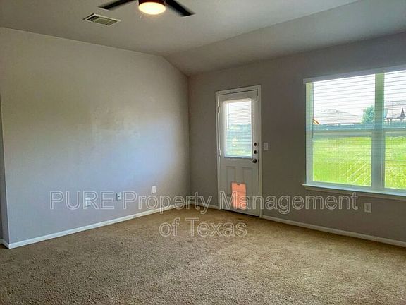 3rd image of 12040 Riparian Rd