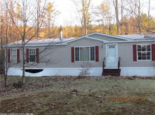 61 Plains Rd, Oxford, ME 04270