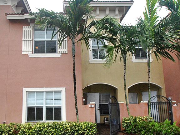 2nd image of 266 Lake Monterey Cir