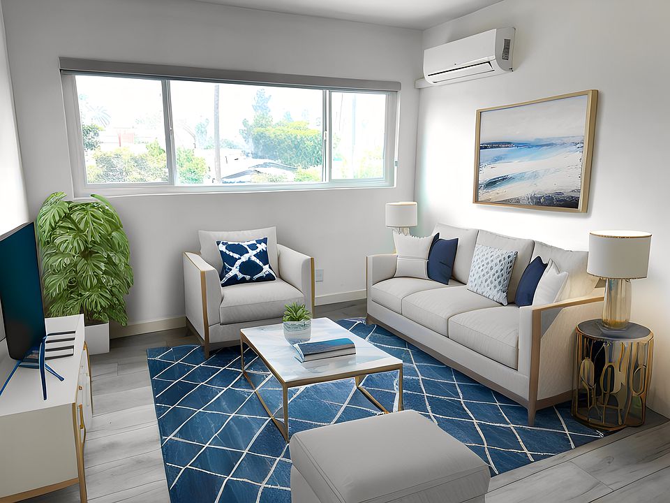 Living room - Virtually staged