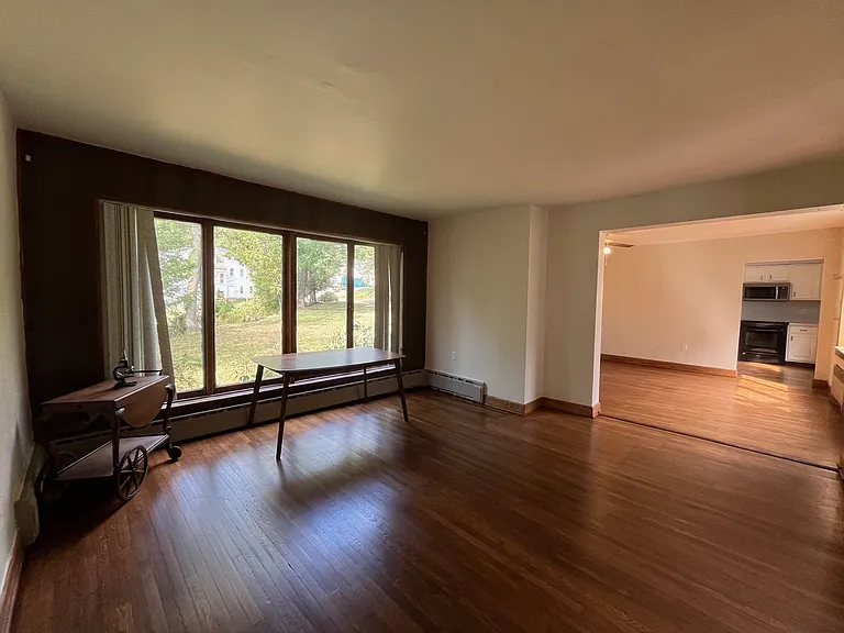 1816 Buena Vista St #1 — Photo 7