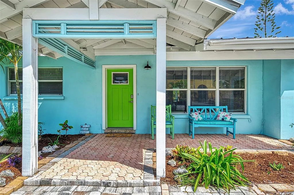 3 bed, 2.0 bath, 1234 sqft, $5,000 — Photo 3