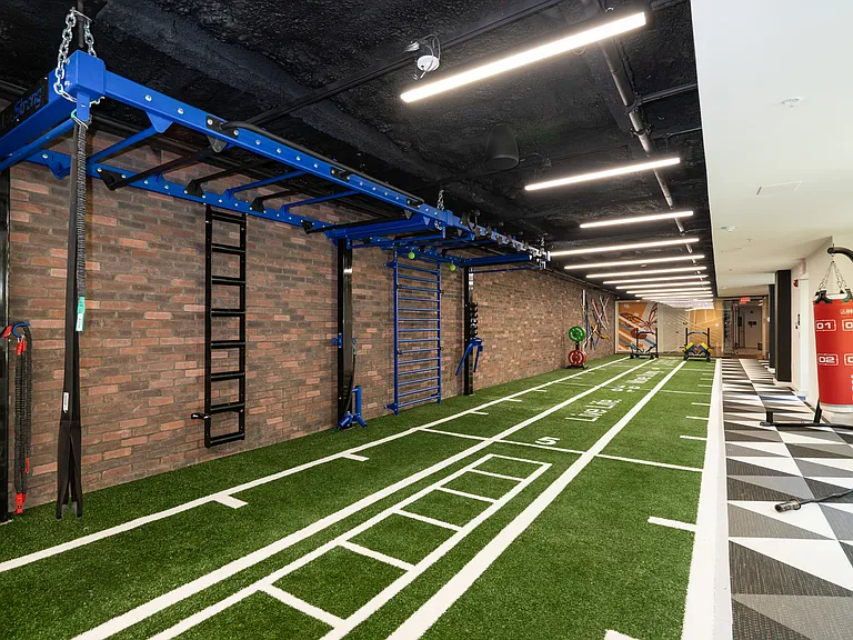 Apex at 290 — Photo 14