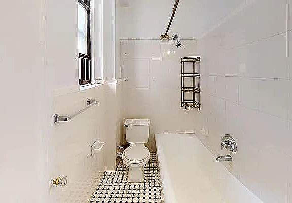 5th image of 108-25 72nd Ave #2Z