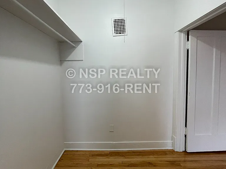6347 N Magnolia Ave #3L — Photo 5