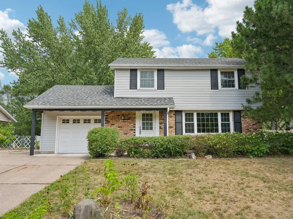 2601 103rd Ave NW, Coon Rapids, MN 55433