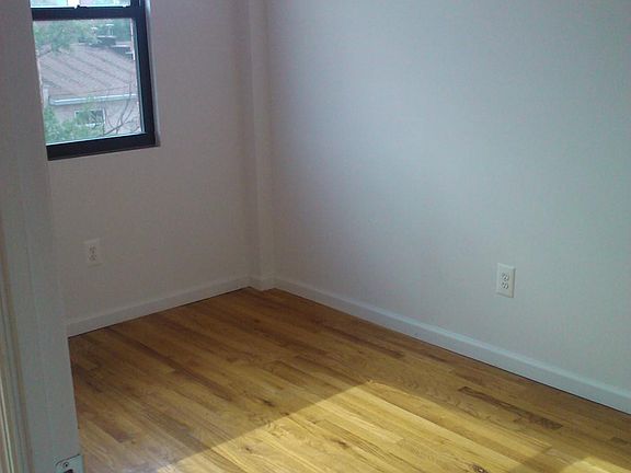 2nd image of 7149 160th St #2