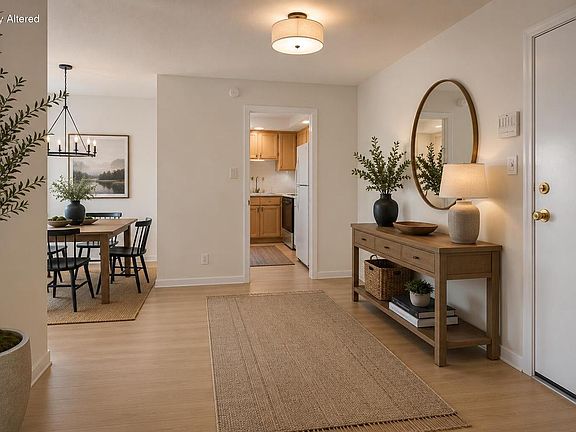 4th image of 1305 W Main STREET #208