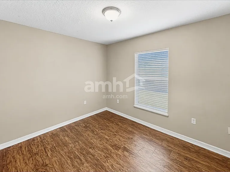 1350 Rolling River Rd — Photo 17