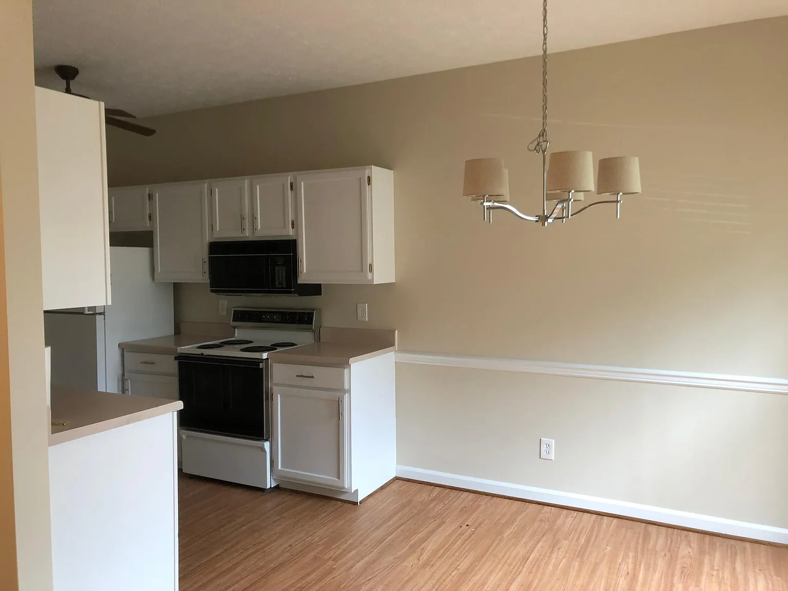 2 bed, 1168 sqft, $1,850 — Photo 3