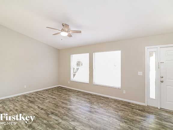 3rd image of 3221 Sheboygan Ave