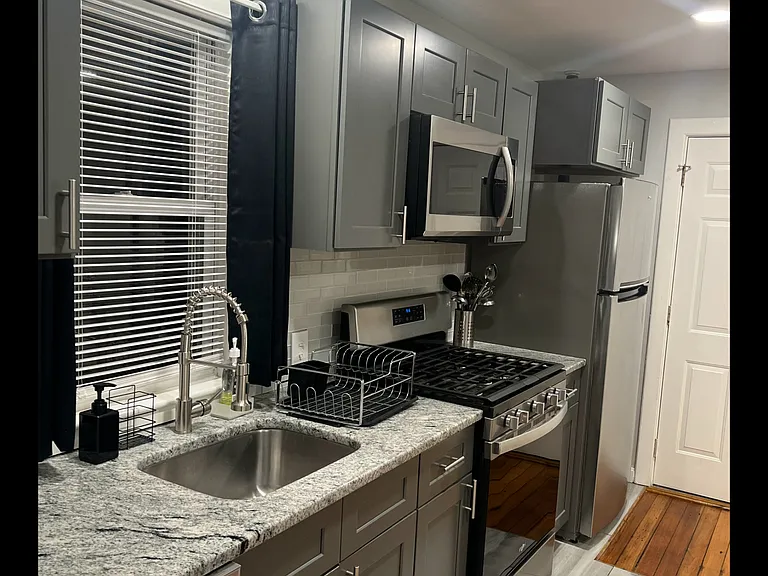 122 Central Ave #1 — Photo 5