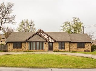 2409 Egyptian Way, Grand Prairie, TX 75050