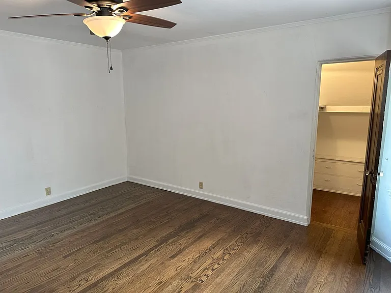 1328-1330 Martha Washington Dr — Photo 13