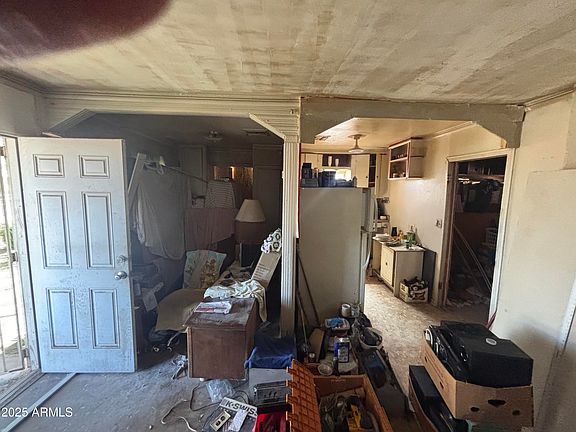 2nd image of 2415 E WOOD Street