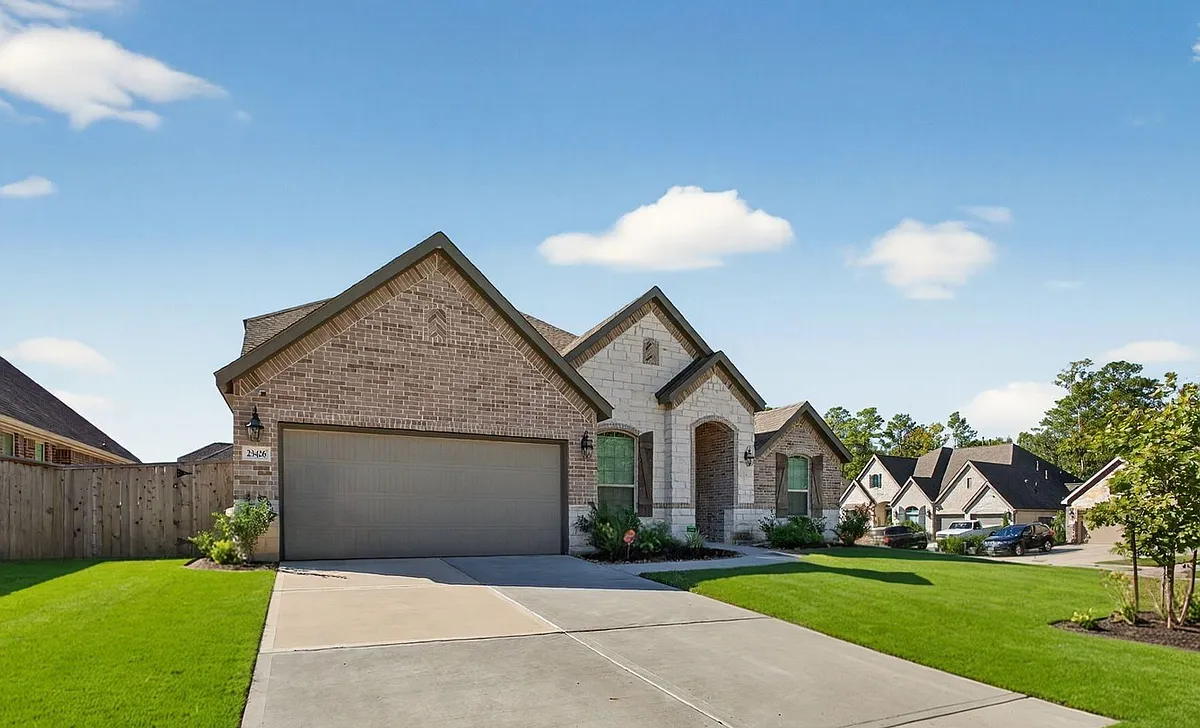 Building Photo - 23426 Yaupon Hills Dr