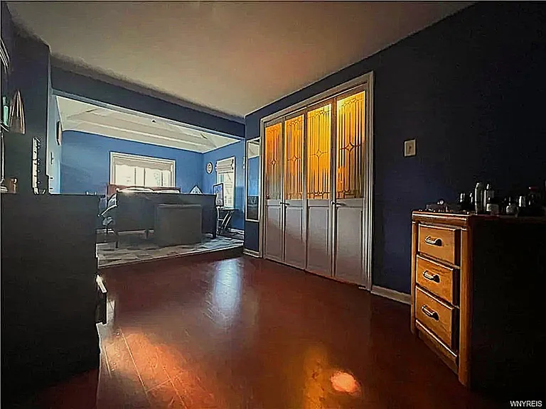 191 Helen St — Photo 18