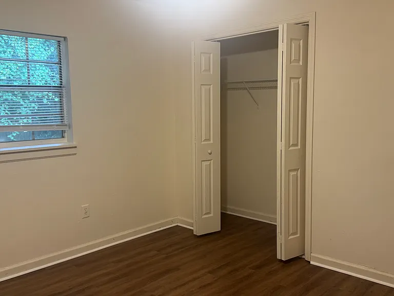 3012 Homewood Ct — Photo 2