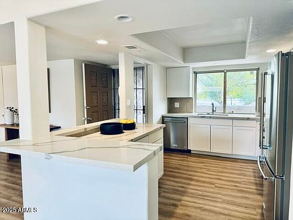 2nd image of 7232 N VIA CAMELLO DEL NORTE -- #3