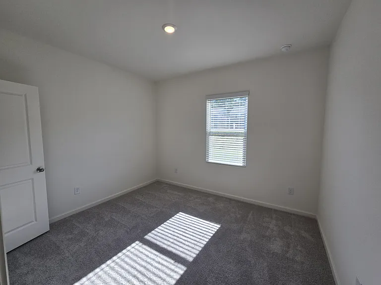73 Rowlett Pl — Photo 10