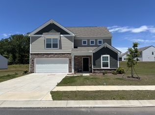 812 Wood Village Dr, Edgemoor, SC 29712
