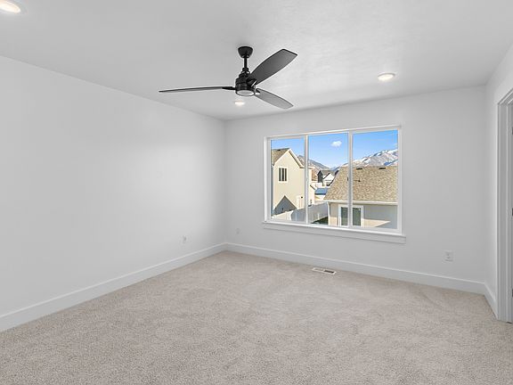 4th image of 524 S Rivergate Dr