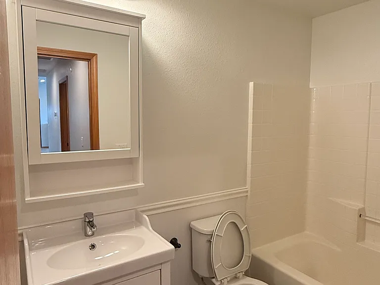4304 Jasper St — Photo 11