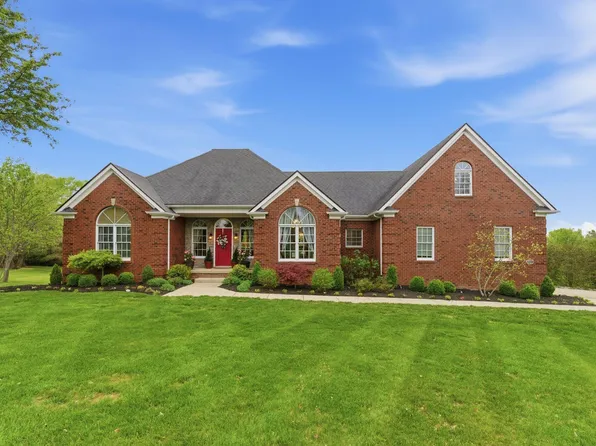 915 Country Oaks Dr, Richmond, KY 40475