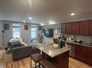 1630 N Cleveland Ave #1F, Chicago, IL 60614