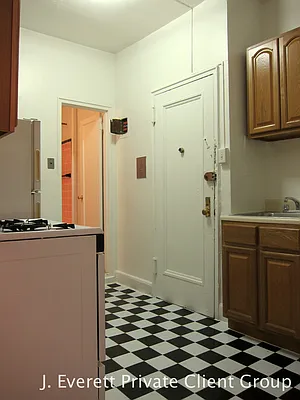 Rented by James Everett Lewis, LREB | media 38