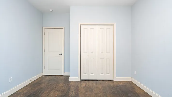 Rented by Nooklyn NYC LLC | media 23