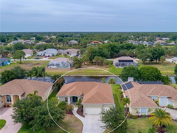 3rd image of 240 Long Meadow Ln
