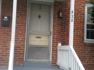 828 Xenia St SE, Washington, DC 20032