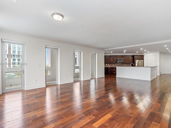 5th image of 455 E Palmetto Park Rd APT 4E