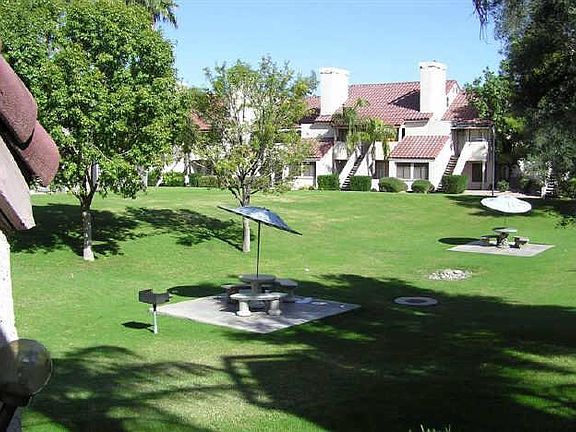 2nd image of 4901 E Calle Los Cerros Drive #218