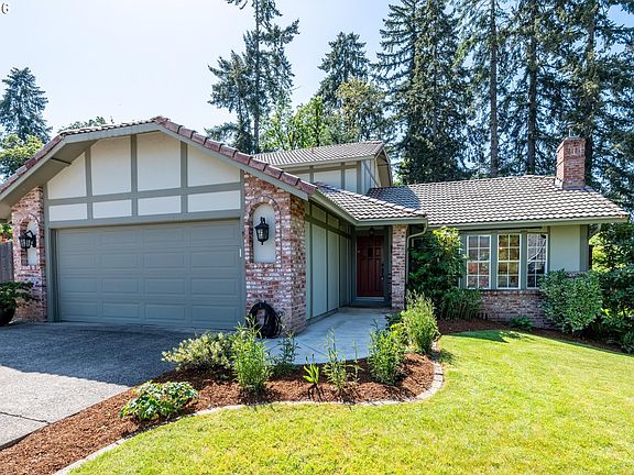 3rd image of 508 Cascade Dr