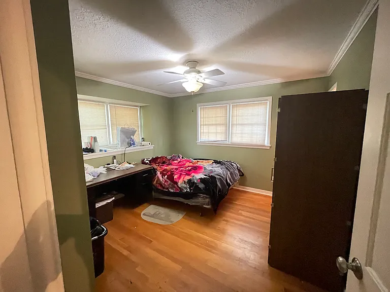 8224 Garfield Ave — Photo 12