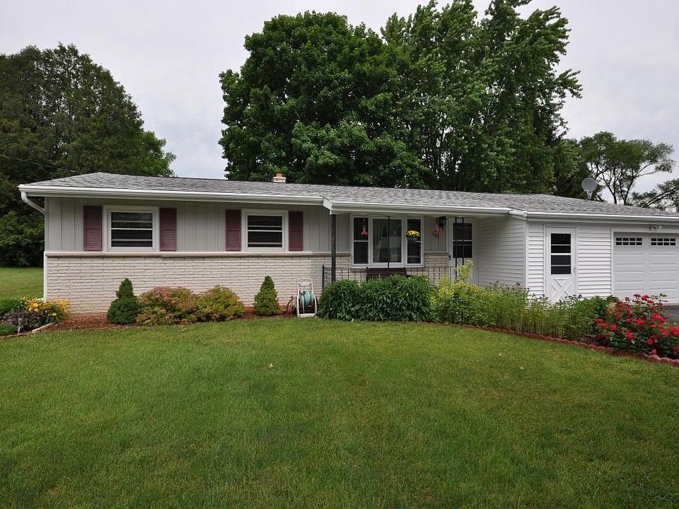 1st image of 9383 Bolton Dr