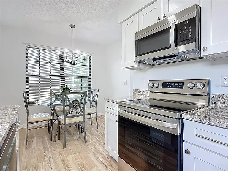 840 Center Ave #520 — Photo 11
